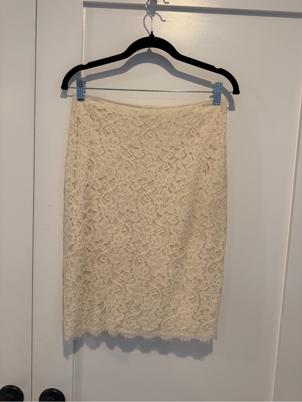 Diane Von Furstenberg Cream Lace Pencil Skirt